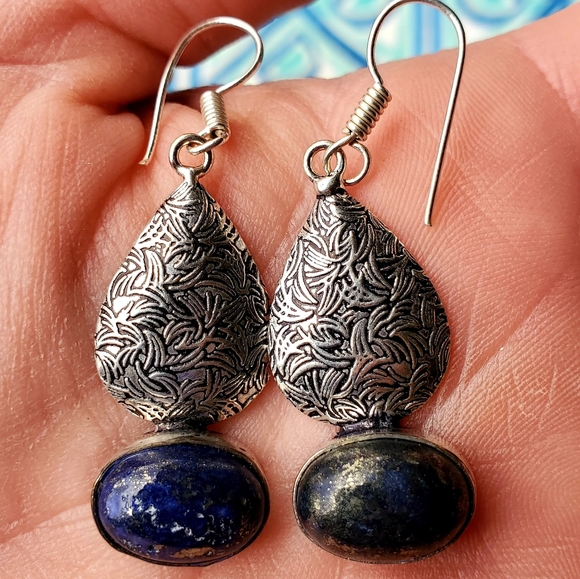 New Handmade Lapis Lazuli Silver Earrings. - Picture 5 of 7